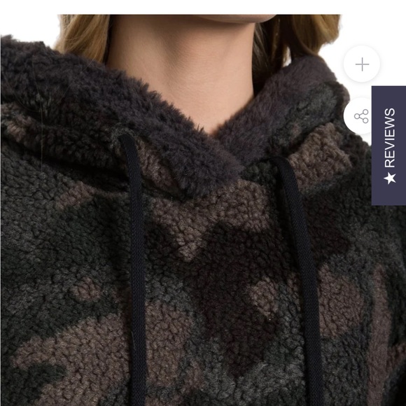 Evereve Dylan Camo faux Sherpa Camo side zip hoodie - Picture 3 of 7